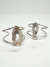 Load image into Gallery viewer, Geode Cuff
