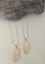 Load image into Gallery viewer, Luna Necklace